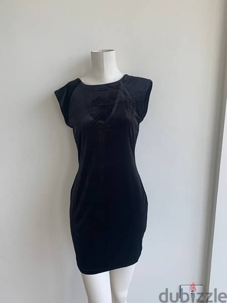 AX Paris black velvet classy dress 0