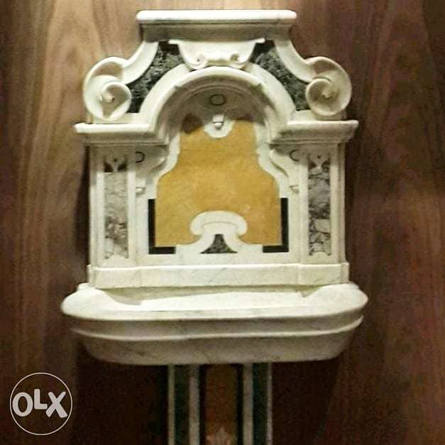 Magnificient antique italian polychrome marble wall fountain. 3