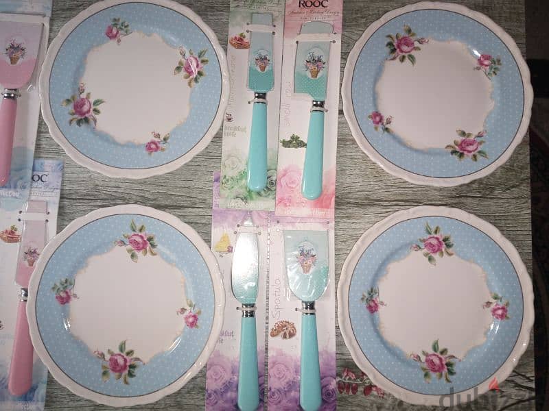 floral desserts and sweets plates and knifes 5