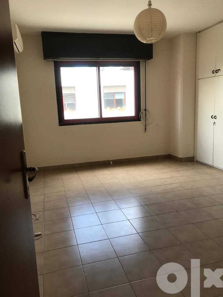 L10958-180 sqm Apartment for Rent in Broumana 6