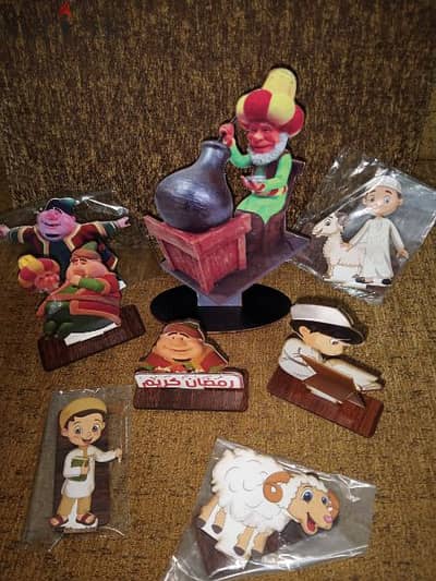 cute Ramada characters wood stand decoration