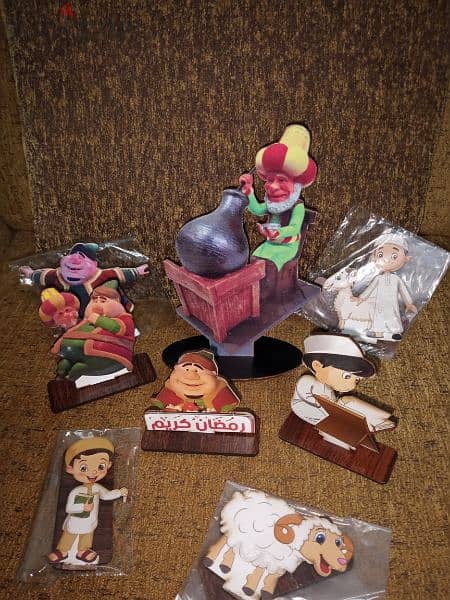 cute Ramada characters wood stand decoration 3