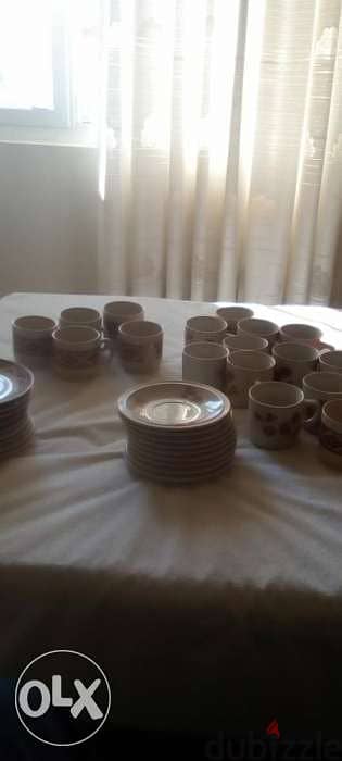 Tea cups. new not used. 6 pieces. فناجين شاي ٦ قطع 2