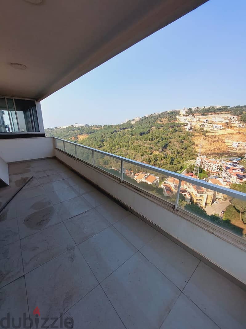 200m2 Duplex with 4 Bedrooms  & a mountain View for sale in Mansourieh 13