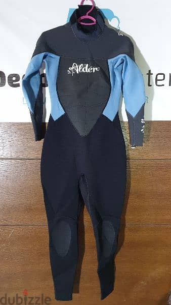 3mm wet suit and 5mm all sizes are available 2