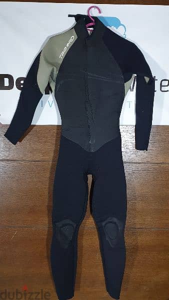 3mm wet suit and 5mm all sizes are available 3