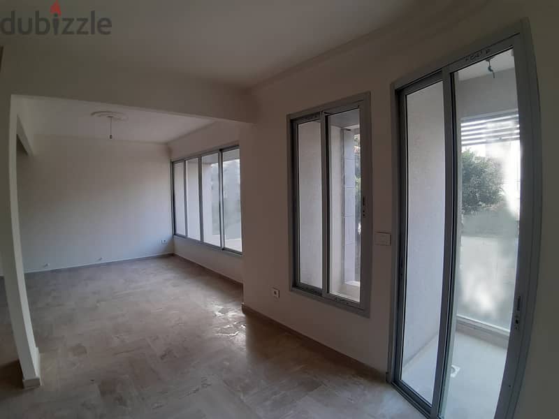 Apartment for Rent in Achrafieh شقة للأجار في الأشرفية 4
