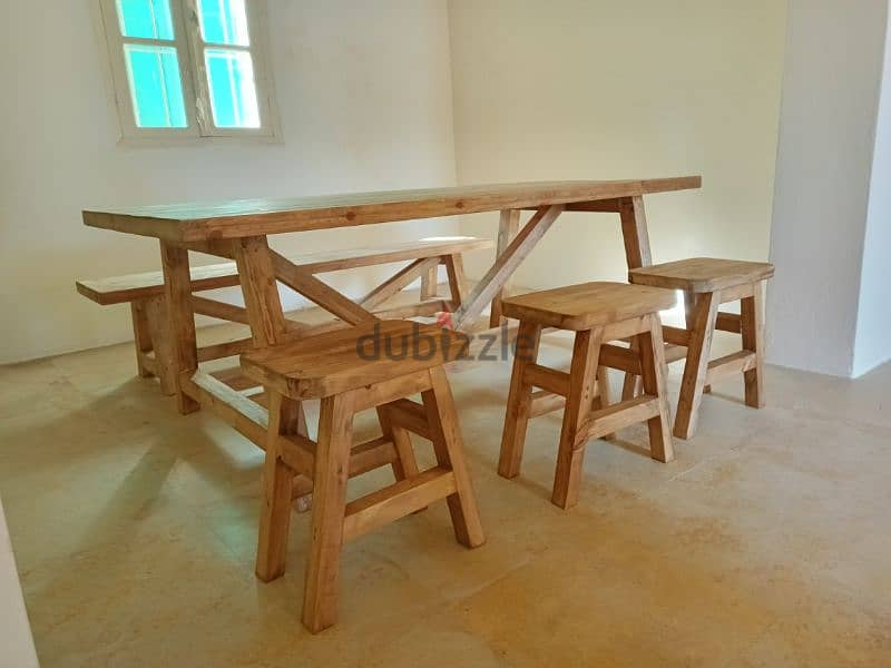 wood dining table with bench and stools طاولة سفرة خشب مع بنك وكراسي 2