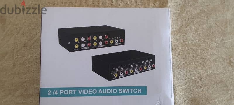 2/4 port Audio Video Switch. 3