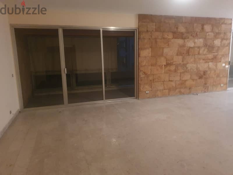 L10993-Spacious Apartment for Rent in Sanayeh 1