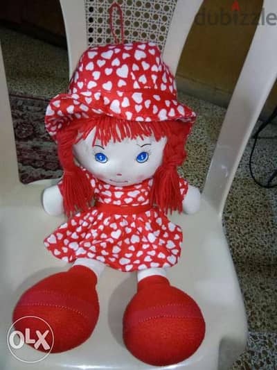 RED SINGING IN ARABIC PLUSH 50Cm as new LONG doll=15$