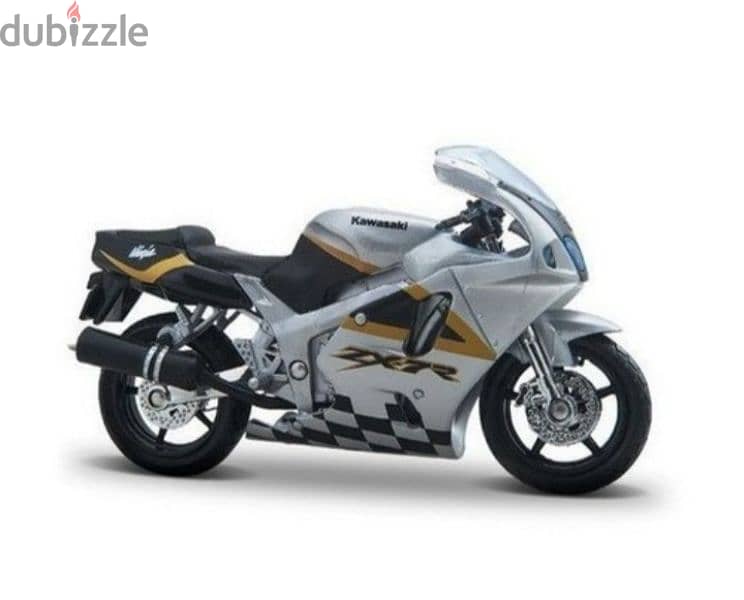 Kawasaki Ninja ZX-7R diecast motorcycle model 1;18. 2