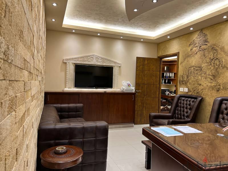 Decorated furnished 72 m2 office for sale in Jbeil (Prime Location) 12