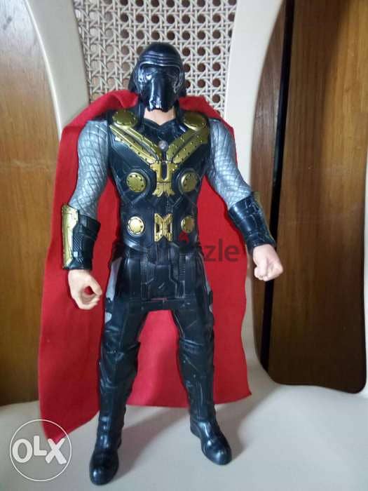 THOR ACTION LEGEND TALKER as new doll in KYLO REN Mask Hasbro=14$ 3