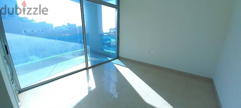 Lovely Apartment, With A Awesome Seaview!|172 Sq. m. 9