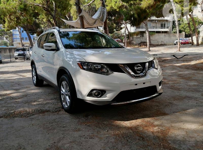 . Nissan Rogue 2016 white 4cyl AWD  panoramic 0