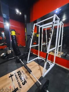 squat rack like new heavy duty very good quality 0