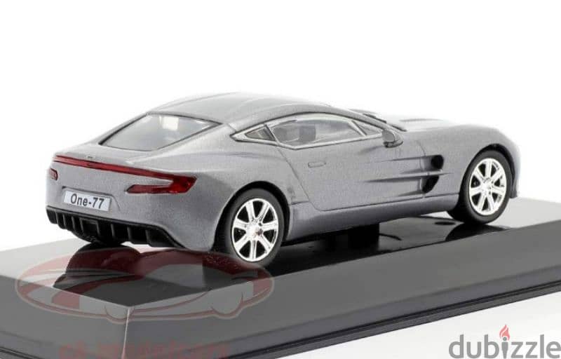 Aston Martin One-77 (2009) diecast car model 1;43. 3