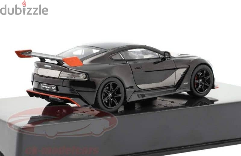 Aston Martin GT 12 (2015) diecast car model 1;43. 3