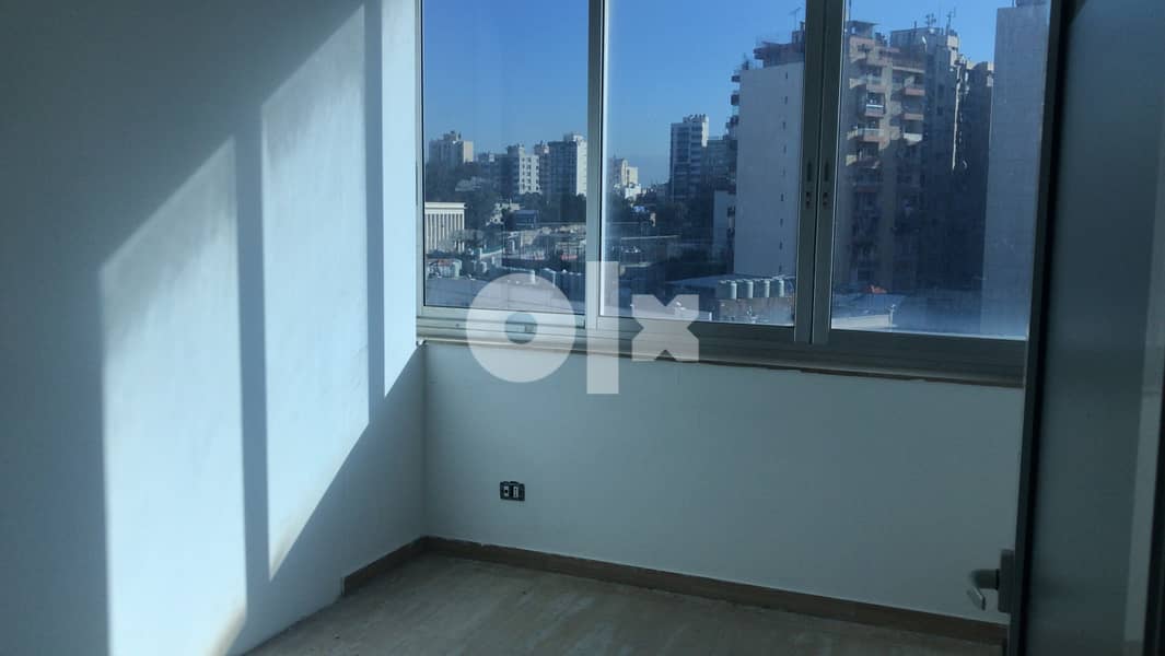 L11075-160 SQM Office For Sale in Verdun with Open View 6