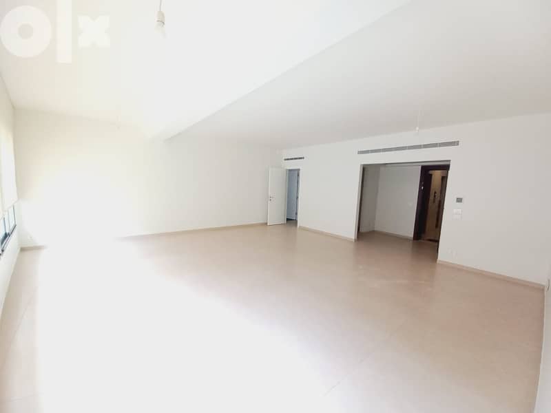 AH23-1501 Apartment for rent in Beirut, Ashrafieh, 190 m2, $1,420 cash 4