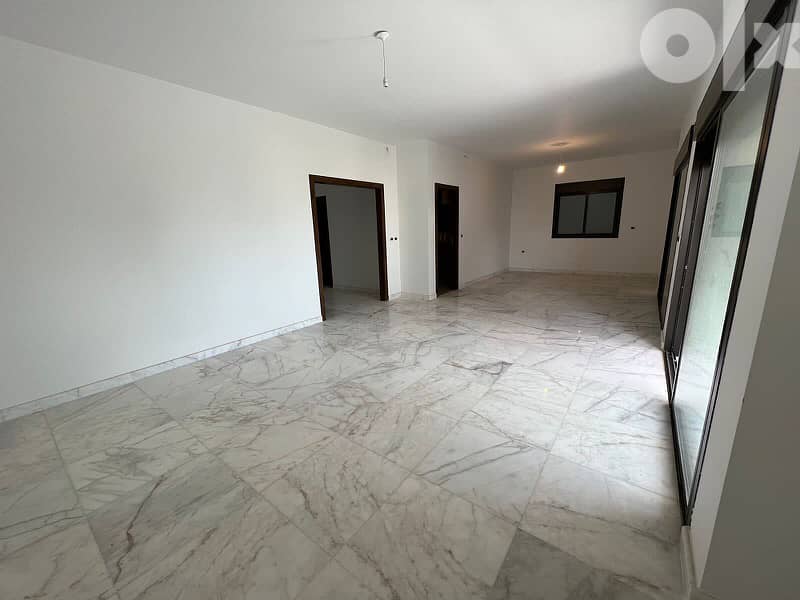 apartment for sale in kfarahbeb شقة للبيع في كفرحباب 7