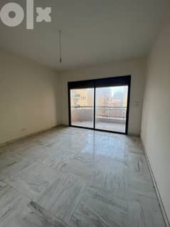 City View Apartment For Rent in Tallet Al-Khayt شقة للإيجار