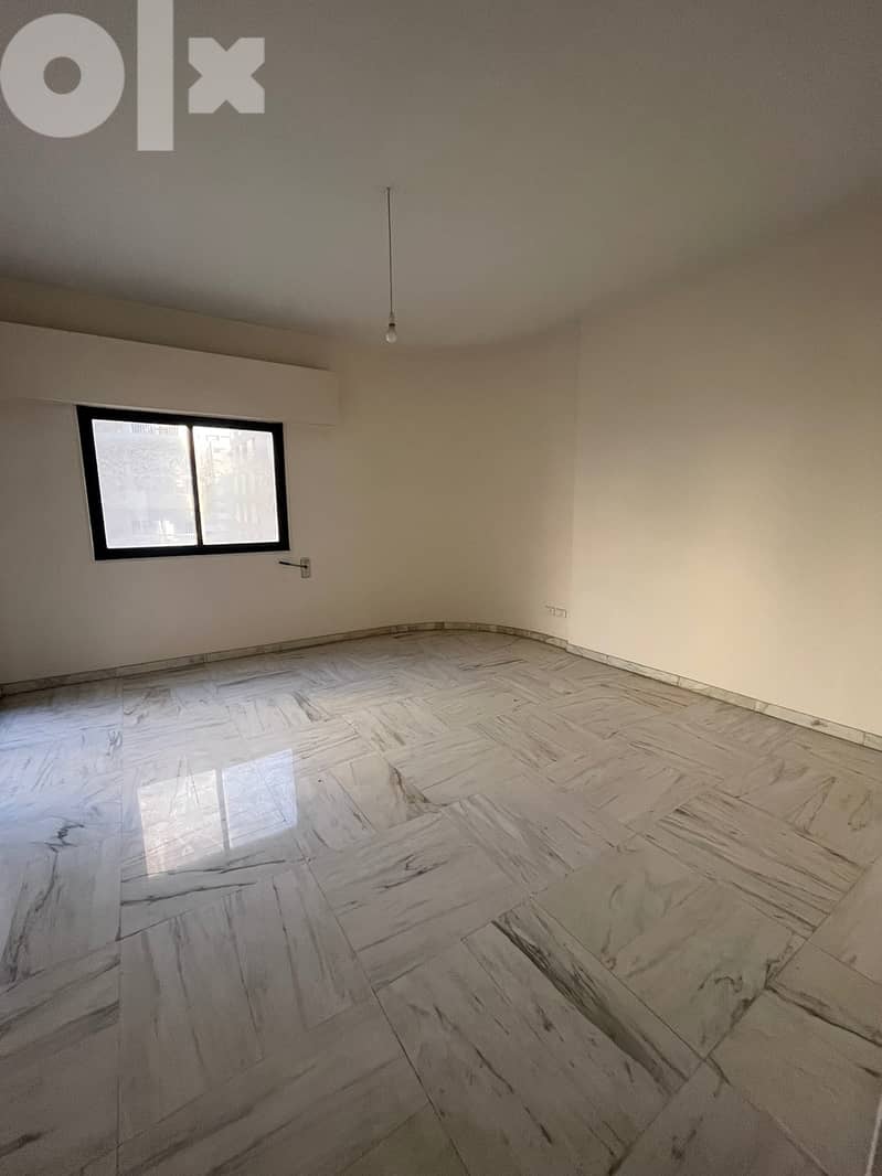 City View Apartment For Rent in Tallet Al-Khayt شقة للإيجار 2