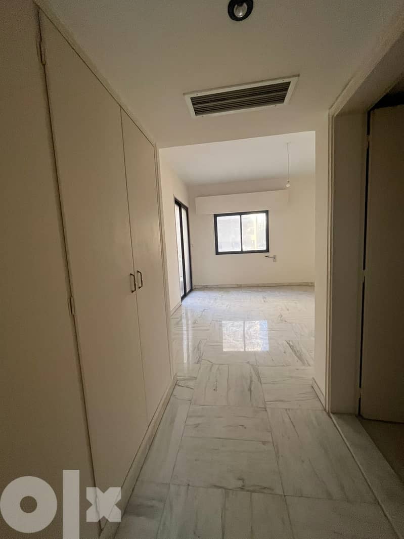 City View Apartment For Rent in Tallet Al-Khayt شقة للإيجار 3