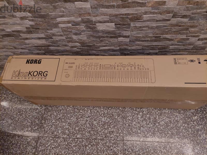 Korg KingKORG 61-key Analog Modeling Synthesizer 1
