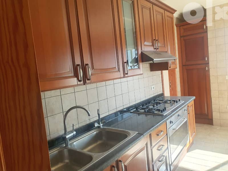 L11120-Furnished Apartment for Sale in Ain al-Mraiseh with Sea View 5