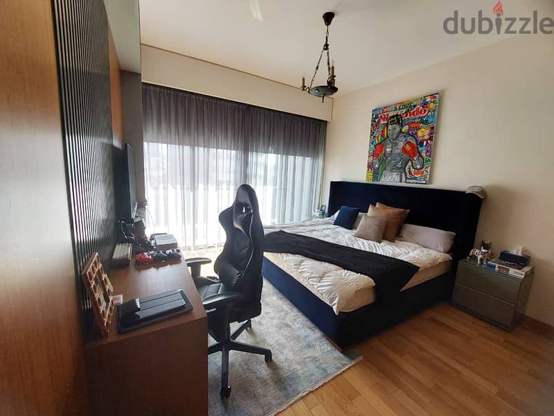 The best view in Town! Modern Deluxe Apartment for Sale in Achrafieh 11