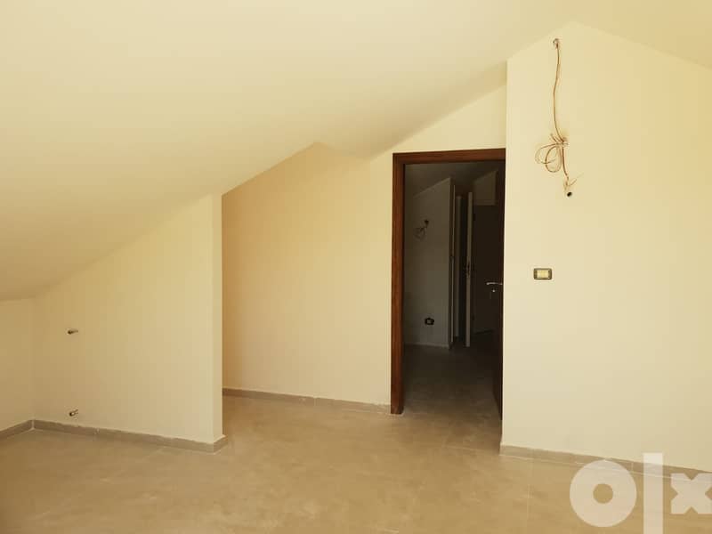 L11125-Duplex for Sale in Jbeil with Beautiful View 3