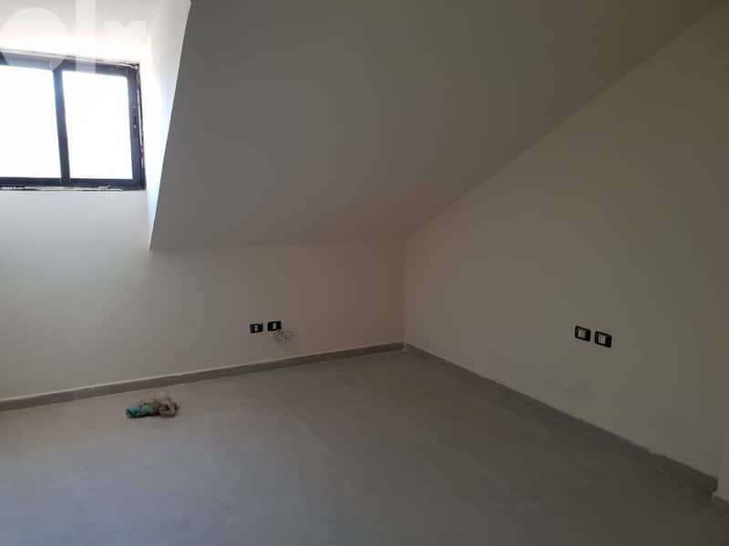 L11125-Duplex for Sale in Jbeil with Beautiful View 4