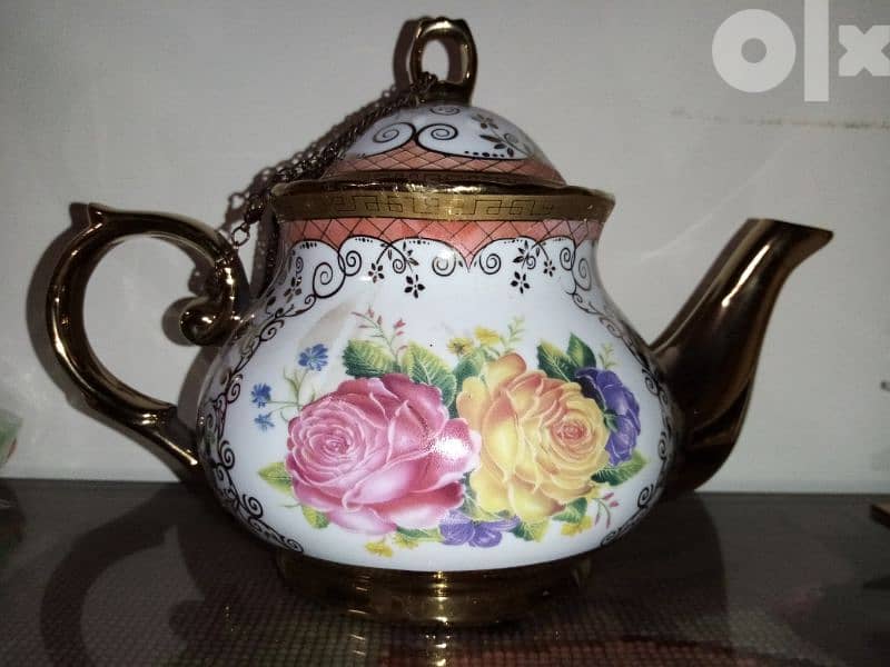 Large ceramic chinese tea pot 650ml 1