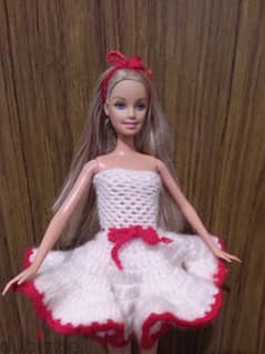 Barbie as new Mattel doll 2000, CROCHET dress, bend legs=17$