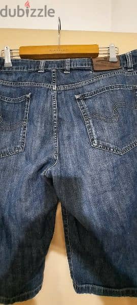 clarion denim short jeans. size 32 3