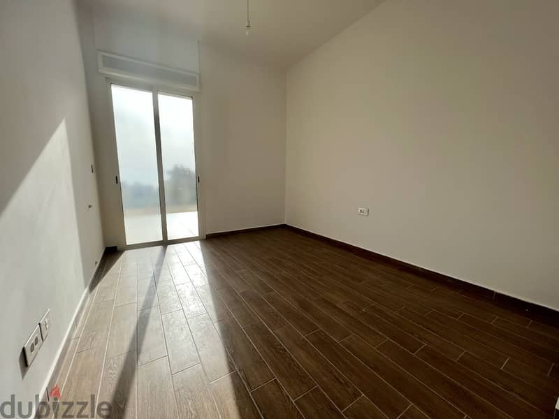 RWB135G - Apartment for Sale in Jbeil Area شقة للبيع في منطقة جبيل 4