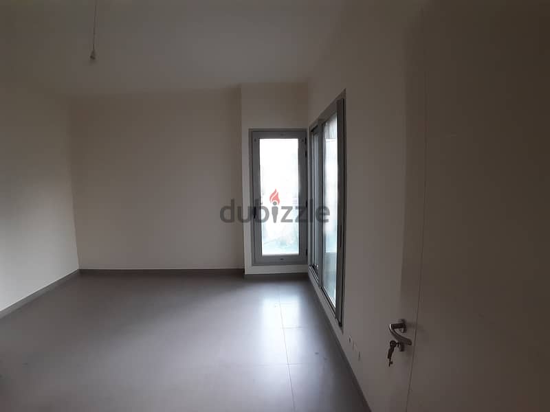 Apartment For Rent in Achrafieh شقة للأجار في الأشرفية 3