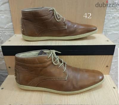 Brown shoes size 42