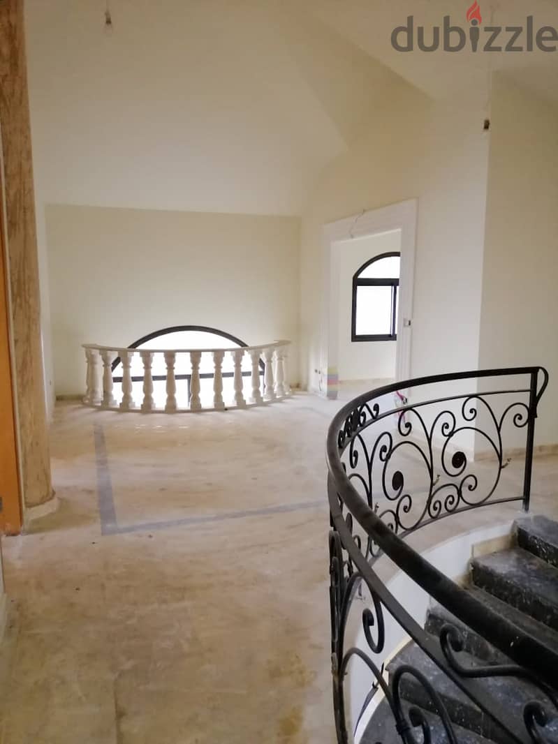 Villa in Beit Chabeb, Metn with Breathtaking Sea and Mountain View 4