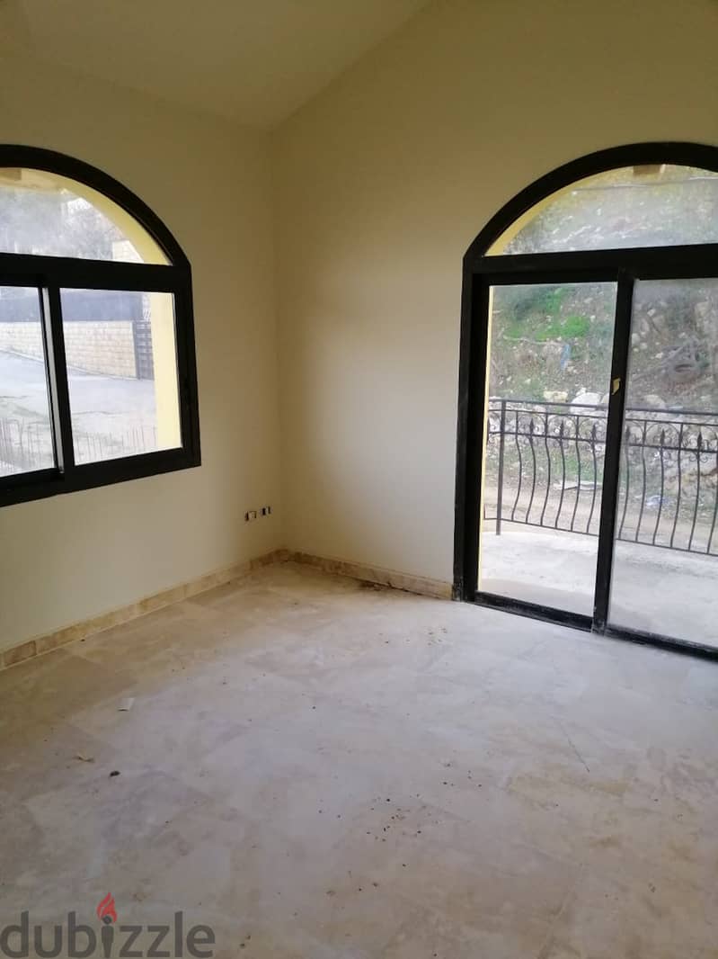 Villa in Beit Chabeb, Metn with Breathtaking Sea and Mountain View 9