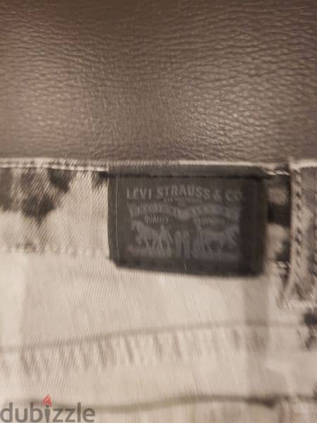 Levi's Jean's short for 10 years 3