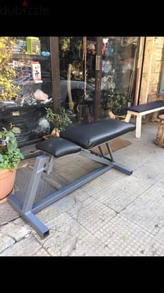 bench very good quality we have also all sports equipment