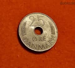 1982 Danmark 25 Ore' old coin