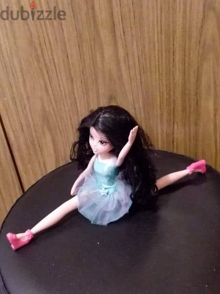 MOXIE GIRLZ BALLERINA Barely Used Good doll has only one bend Leg=14$ 2