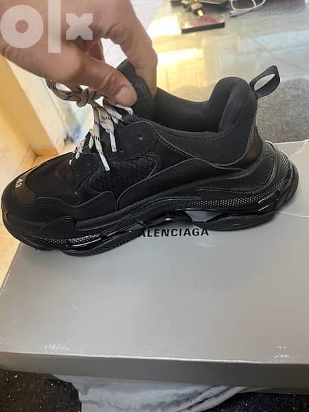 Balenciaga triple S 6