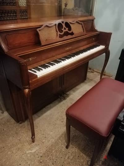 Piano yamaha disklavier model mx85 like new tuning waranty 3 pedal