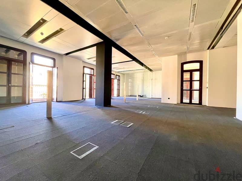 JH23-1550 Office 400m for rent in Downtown Beirut - $ 5,800 cash 4