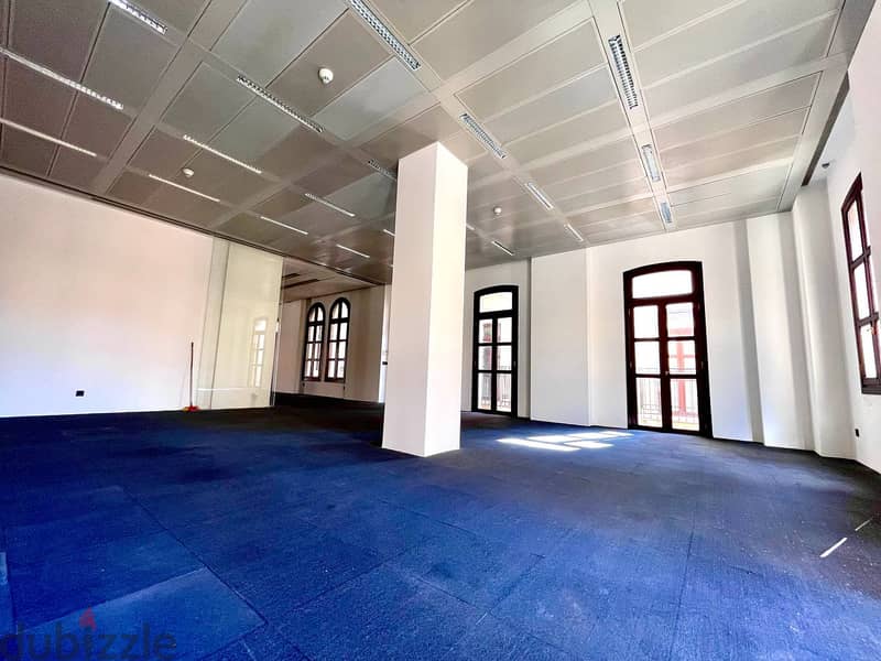 JH23-1550 Office 400m for rent in Downtown Beirut - $ 5,800 cash 5